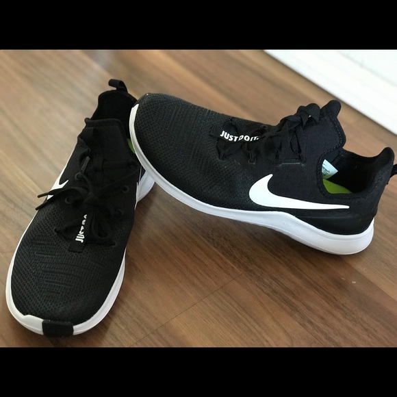 Nike Shoes - Picture 2 of 4